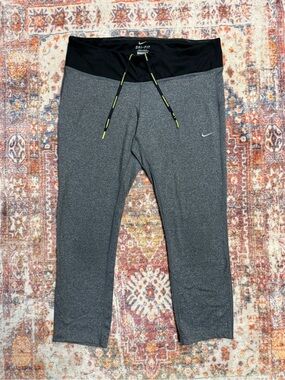 Nike Running Dri-FIT Leggings Gray Black Size Large Athletic Workout Pants